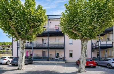 Appartement de 5 pièces de 98 m² à Ruoms — photo du bien