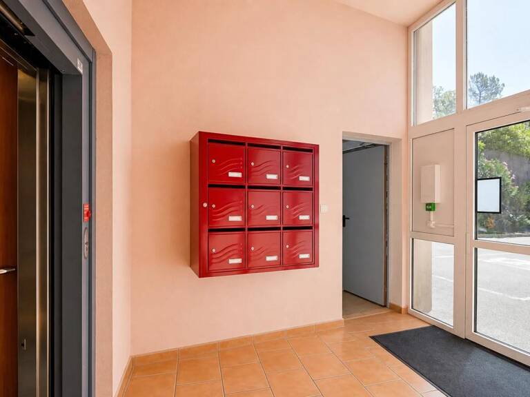 Appartement de 5 pièces de 98 m² à Ruoms — photo 1