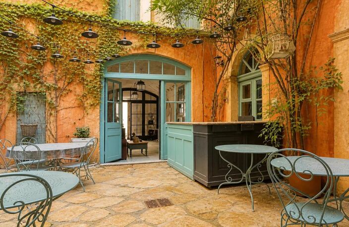 Hôtel particulier de 12 pièces de 385 m² à Tarascon — photo 2