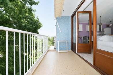 Appartement 4 pièces 220000 €