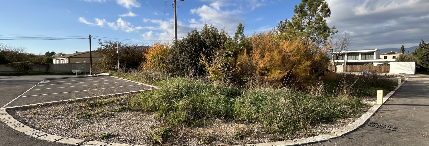 Terrain 300 m² à construire Le Puy-Sainte-Réparade (13610)