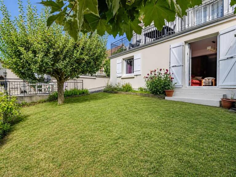 Appartement de 4 pièces de 88 m² situé à Fosses — photo 1