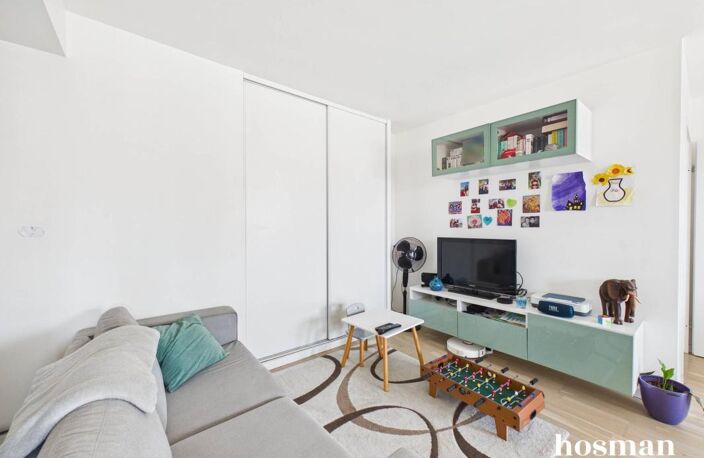 NANTERRE - RUE PAUL VAILLANT-COUTURIER - Appartement 4 pièces avec balcon et parking — photo 3