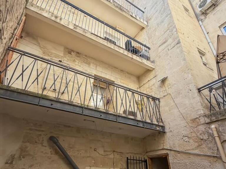 Immeuble de rapport- Beaucaire — photo 1