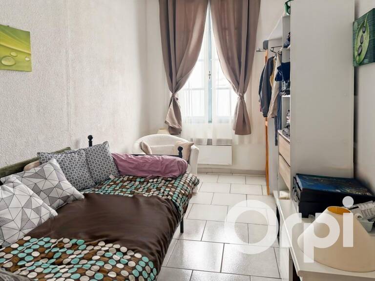 Immeuble de rapport- Beaucaire — photo 1