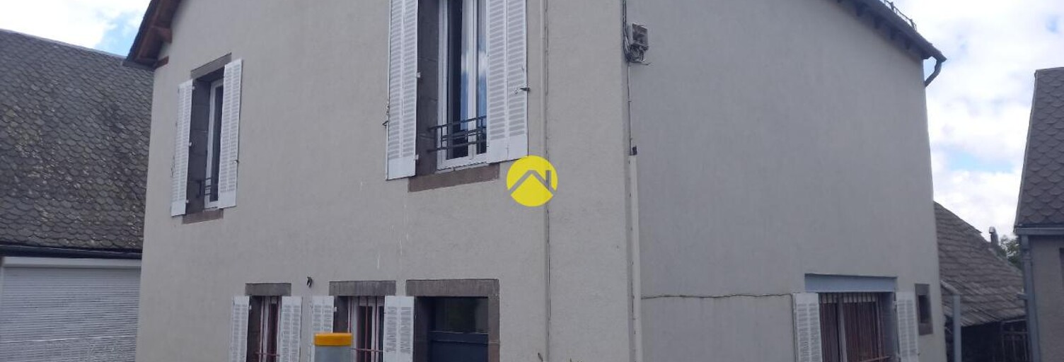 Maison 7 Pièces 135 m² à vendre à Murat (15300)