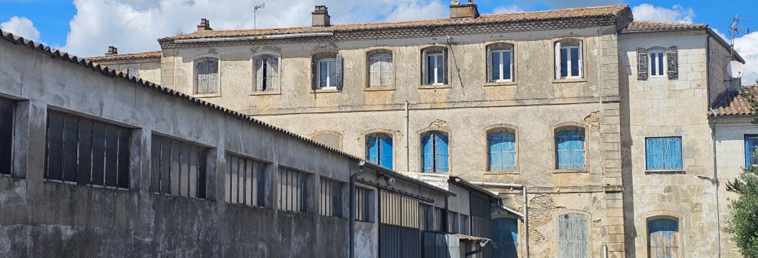 Maison 12 Pièces 408 m² à vendre à Remoulins (30210)