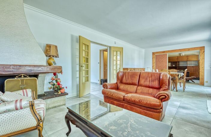 En Exclusivité Orpi Pessac vous propose ✨ Une opportunité rare à Pessac Cap de Bos — photo 5