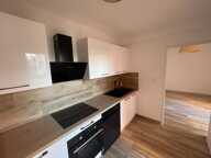 A VENDRE SIX-FOURS-LES-PLAGES 83140 APPARTEMENT 2 PIECES RENOVE — photo 2