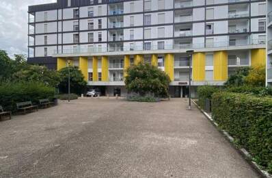 Appartement À Vendre — photo du bien
