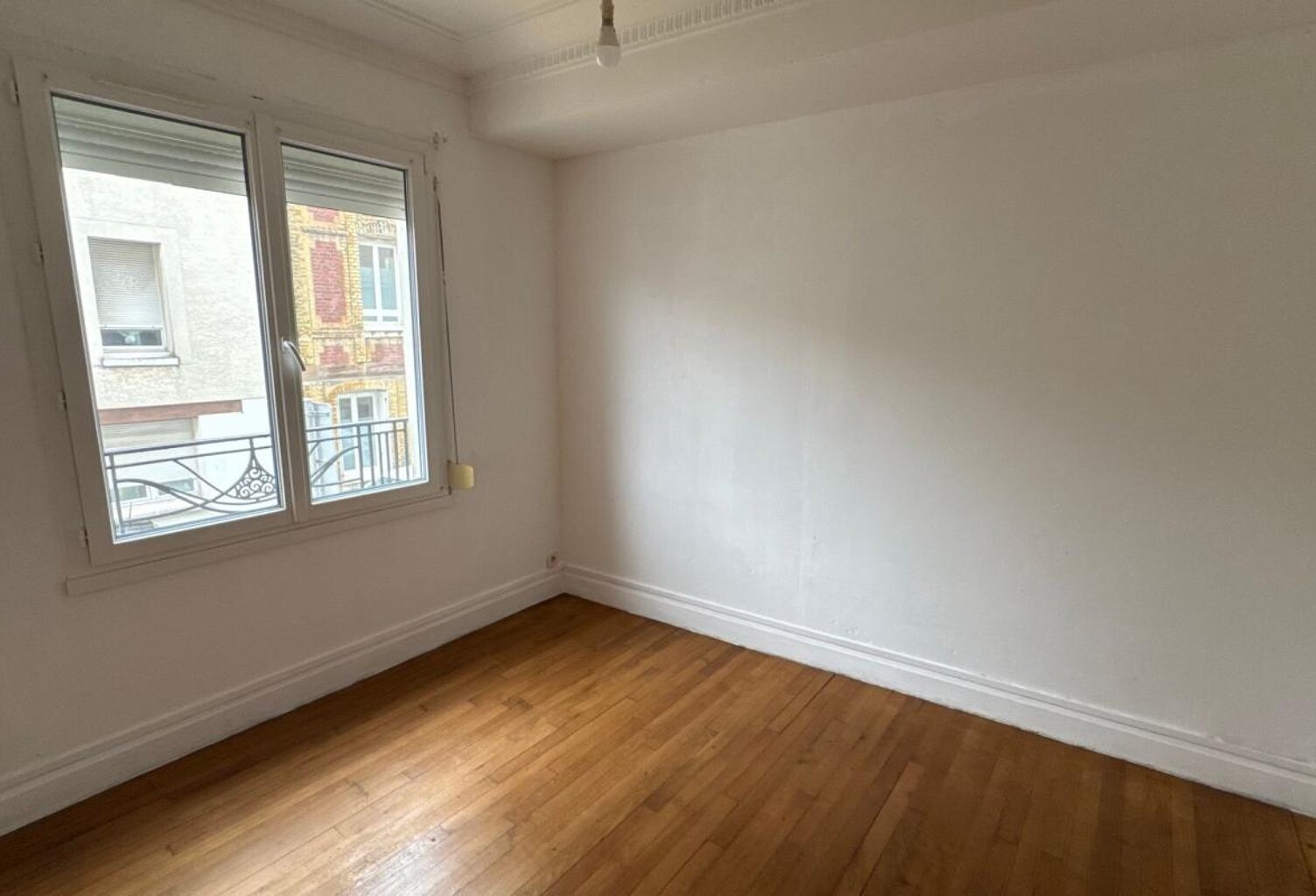 Appartement À Vendre — photo 1