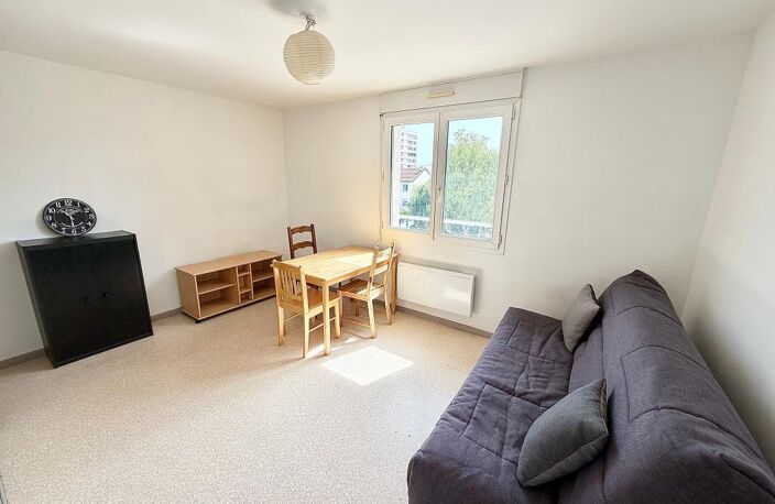 Appartement À Vendre — photo 2