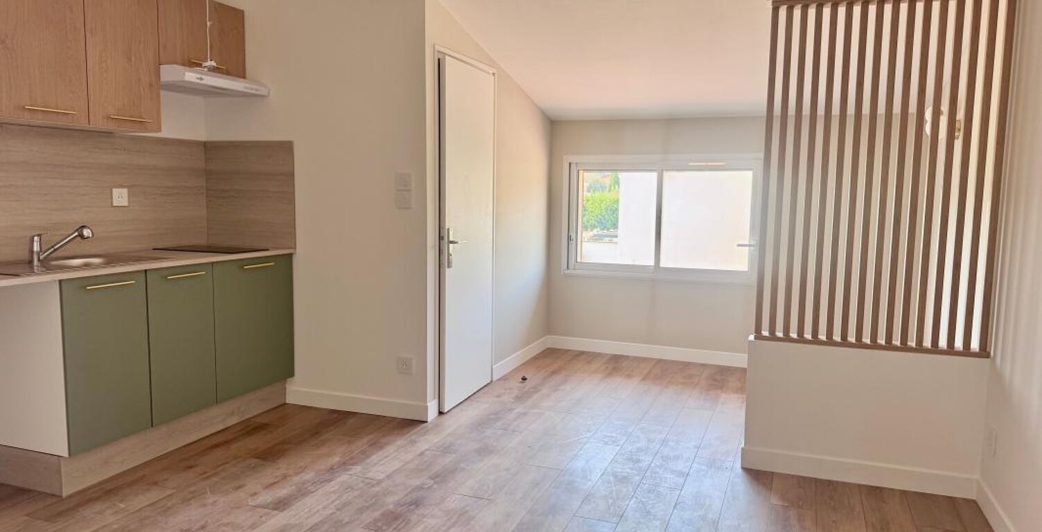 T1 DE 27 M2 refait entièrement — photo 1