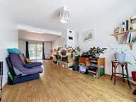 À Vendre - Maison de ville familiale avec grand garage, terrasse et excellent DPE C – Limoges — photo 4