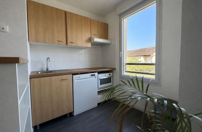 Appartement T2 à vendre dans une résidence sécurisée - Piscine — photo 3