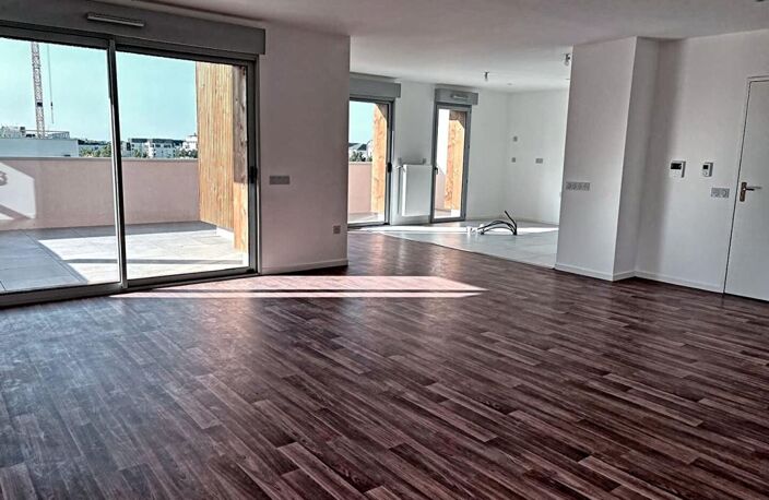 Appartement NEUF AVRILLE 4 pièce(s) — photo 4