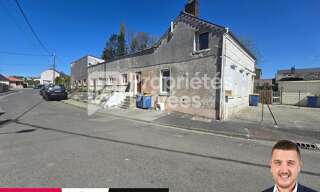 Immeuble  350 m² à vendre à Saint-Michel (02830)