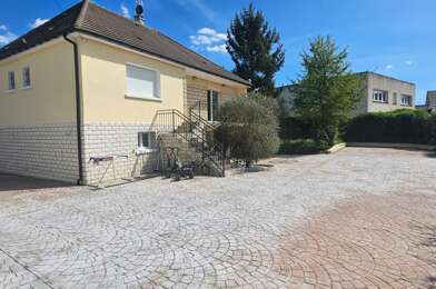 Maison 7 pièces 450000 €