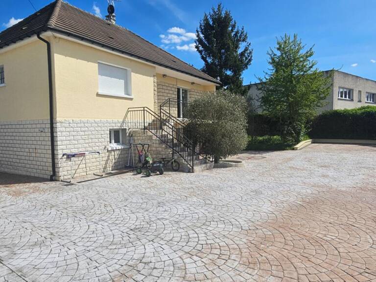 Maison FAMILIALE situé à Mitry Mory 7 pièces sur un terrain de 1530m2 environ — photo 1