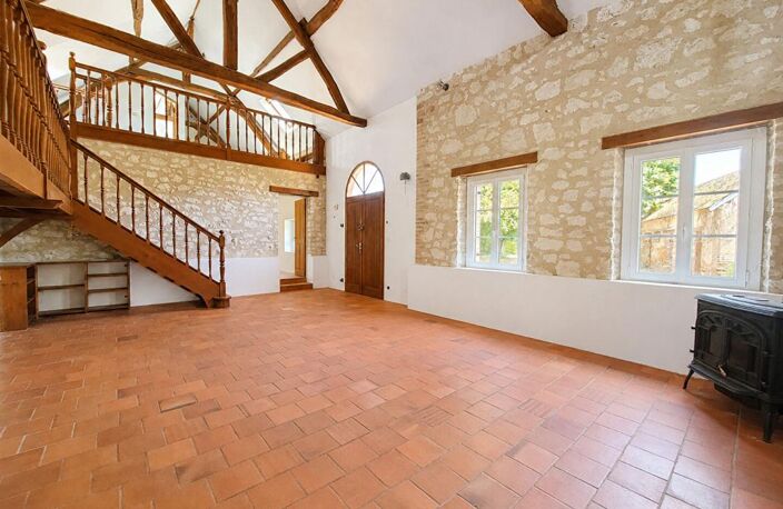 Maison 221 m² avec terrain de 5 000 m² - Mouliherne (49390) — photo 5