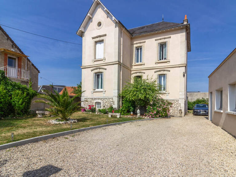 Maison Romorantin Lanthenay 7 pièces 150 m2 — photo 1
