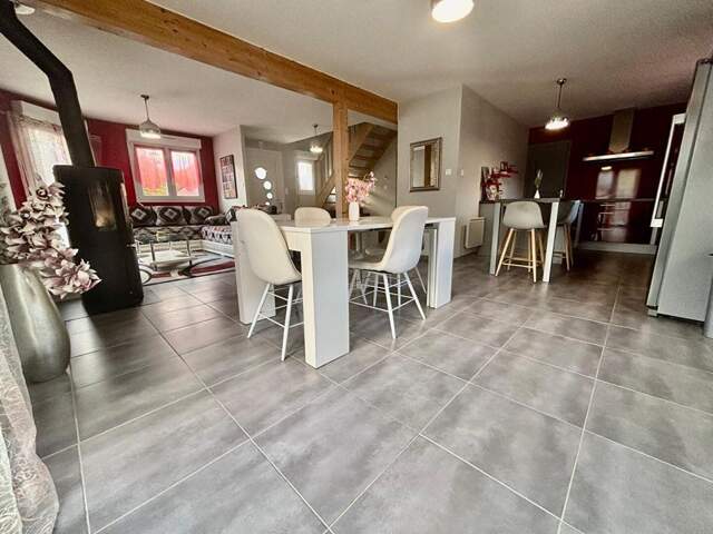 Beaucourt  90500 : Maison d'environ100 m2 — photo du bien