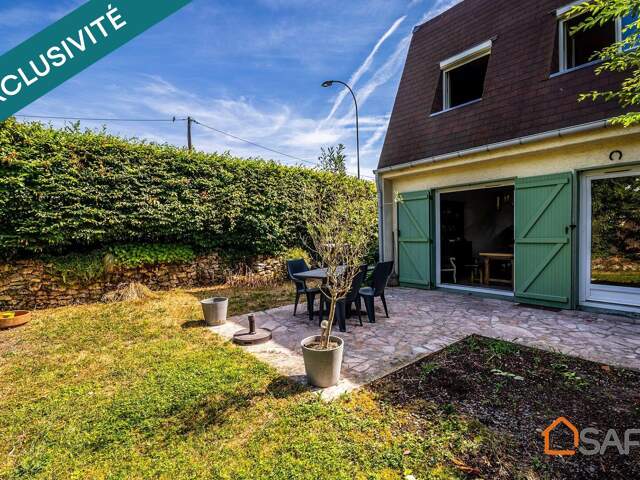 Maison de caractère avec jardin et garage — photo du bien