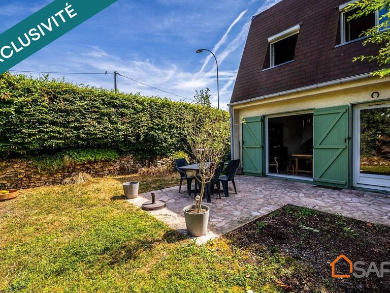 Maison de caractère avec jardin et garage — photo 1