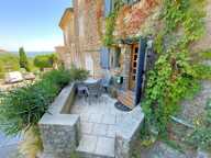 Charmante maison de village à Saint-Martin-de-Castillon — photo 2
