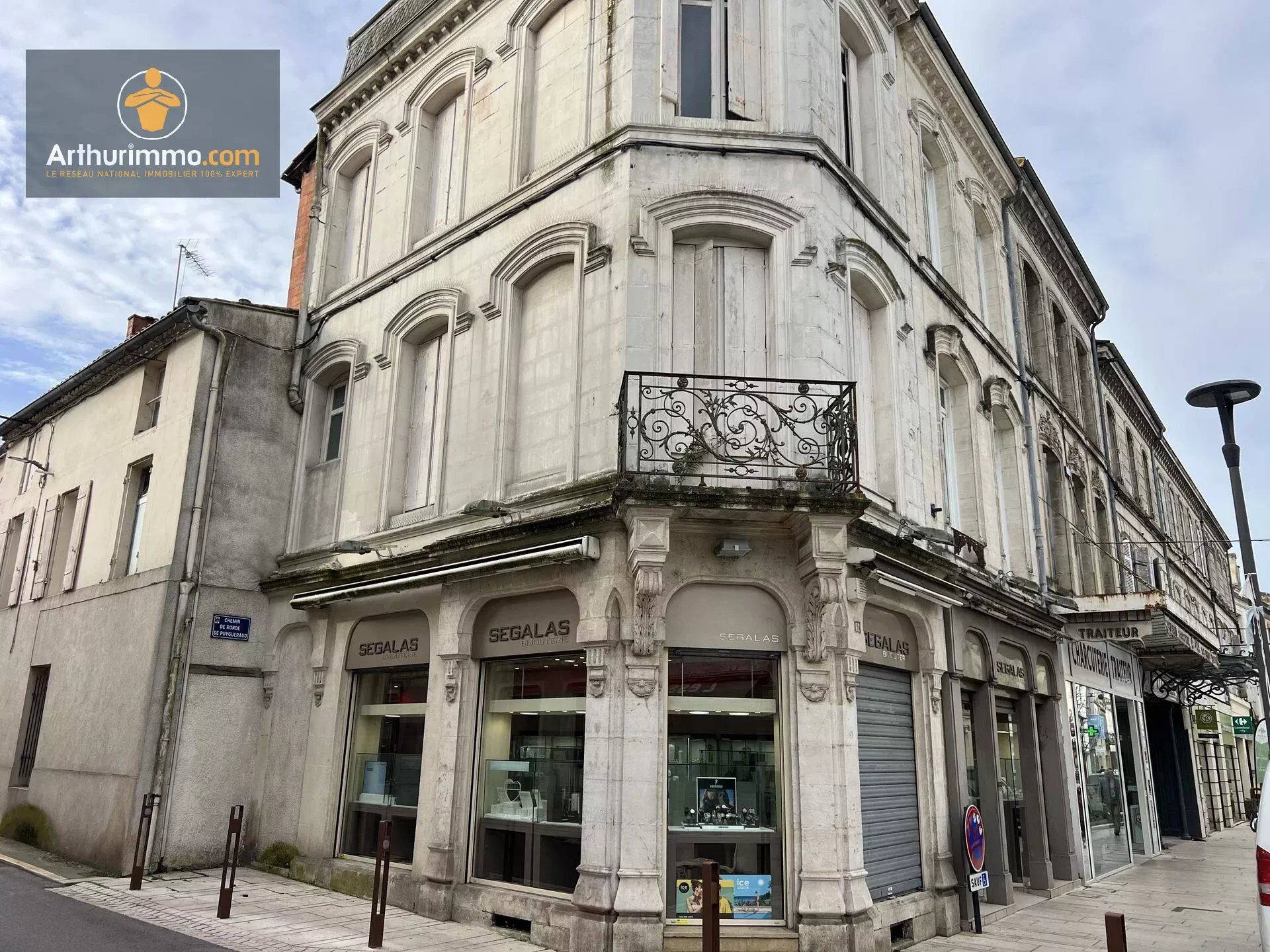 Local commercial 5 pièces 180 m² · à Marmande · 180 m² · 86 000 €