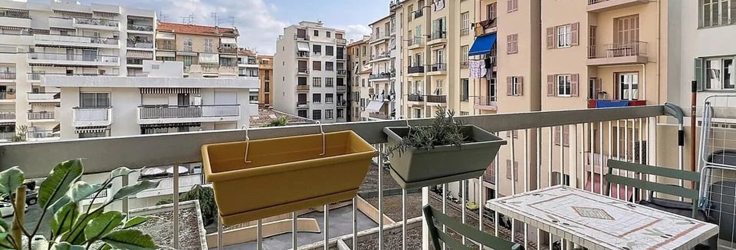 Appartement 1 Pièce 26 m² à louer à Nice (06100)