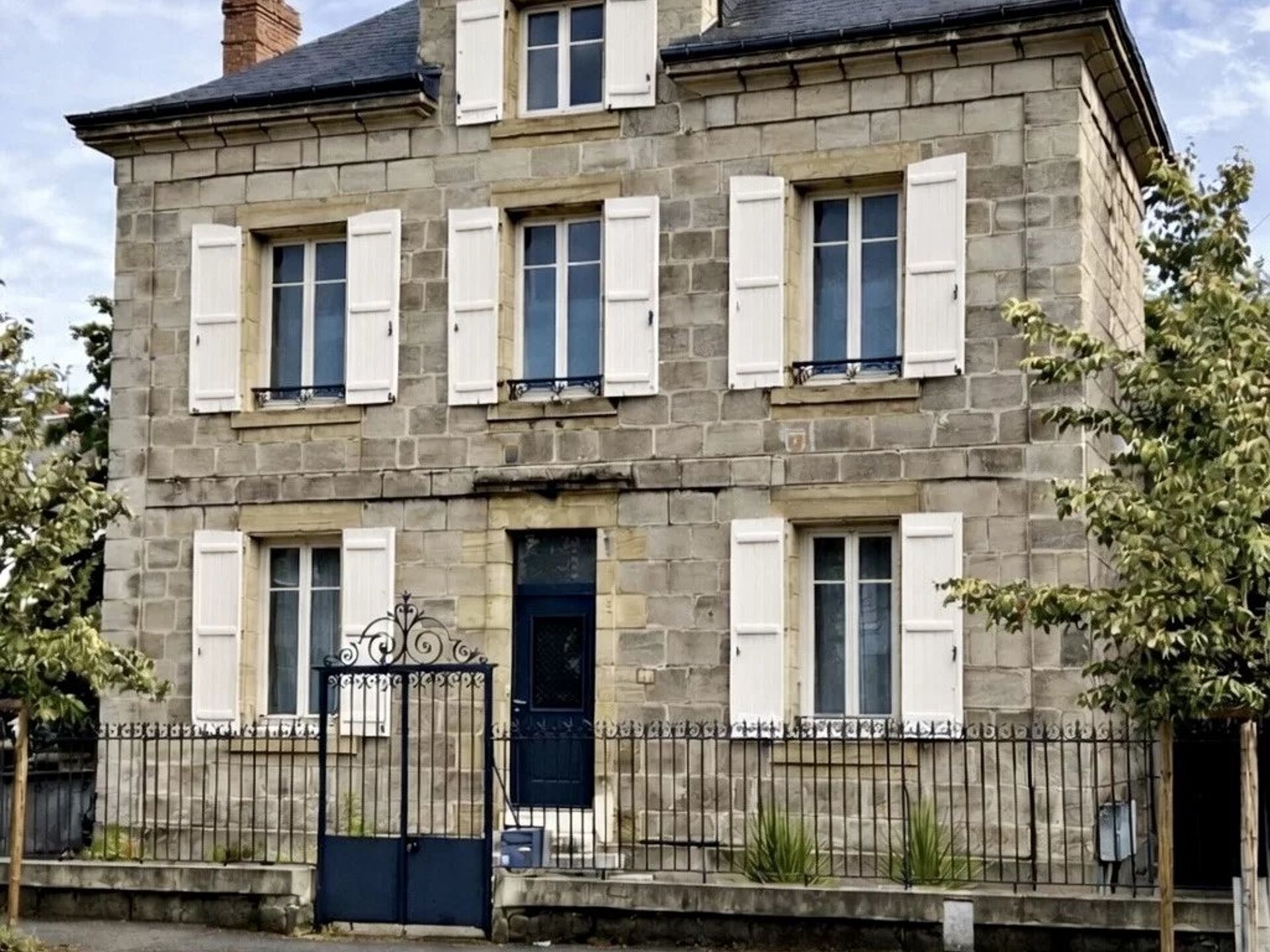Maison 5 pièces 105 m² · à Brive-la-Gaillarde · 105 m² · 322 400 €