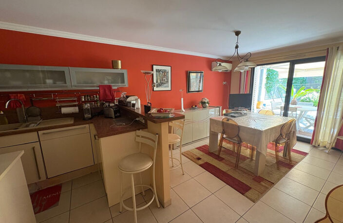 Appartement à acheter avec terrasse balcon 8 pièces à Sète, — photo 3