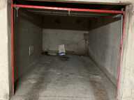 Garage   — photo 4