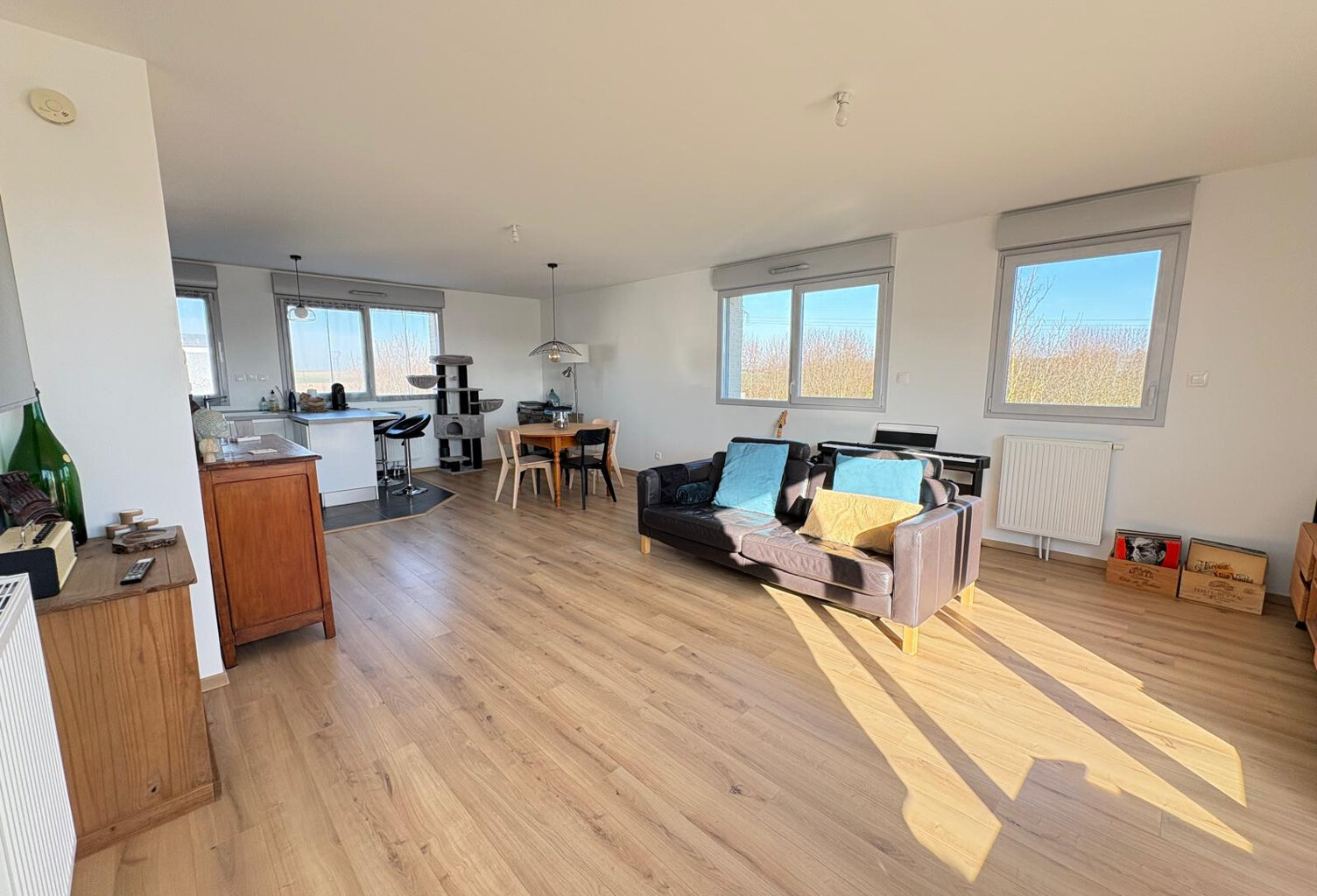 APPARTEMENT DUPLEX BEZANNES — photo 1