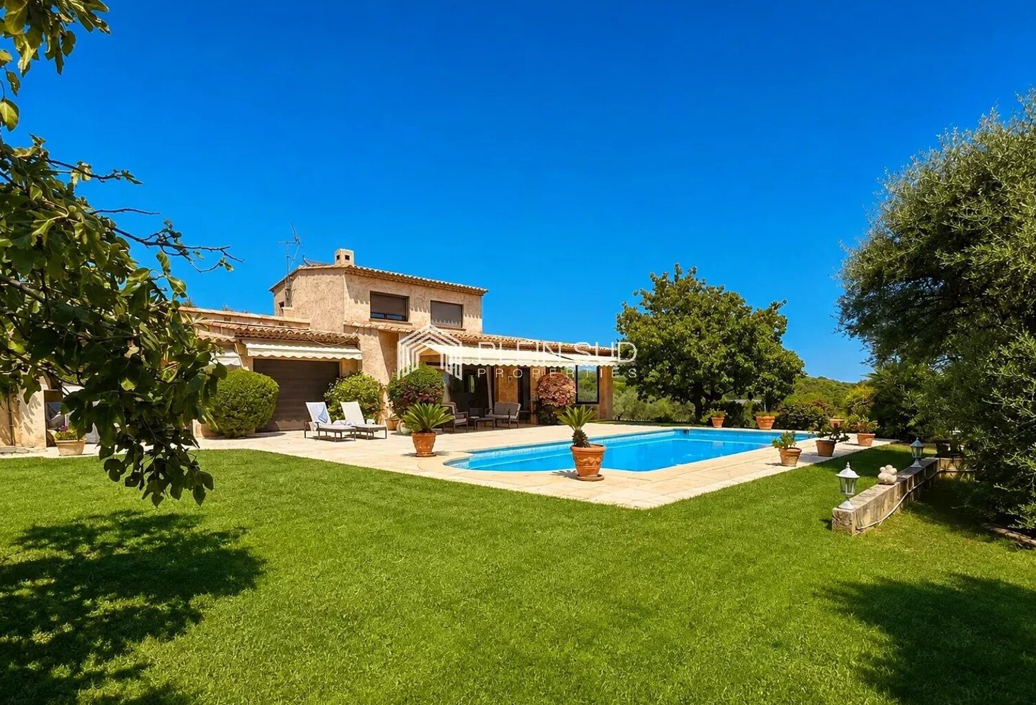 Antibes résidentiel, superbe maison au calme absolu ! — photo 1