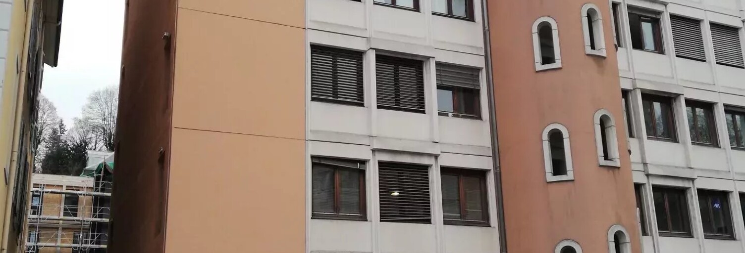 Garage  12 m² à louer à Chambéry (73000)