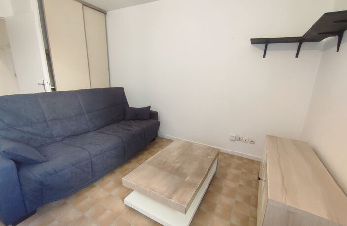 Studio meublé Centre Amiens Jacobins — photo 4