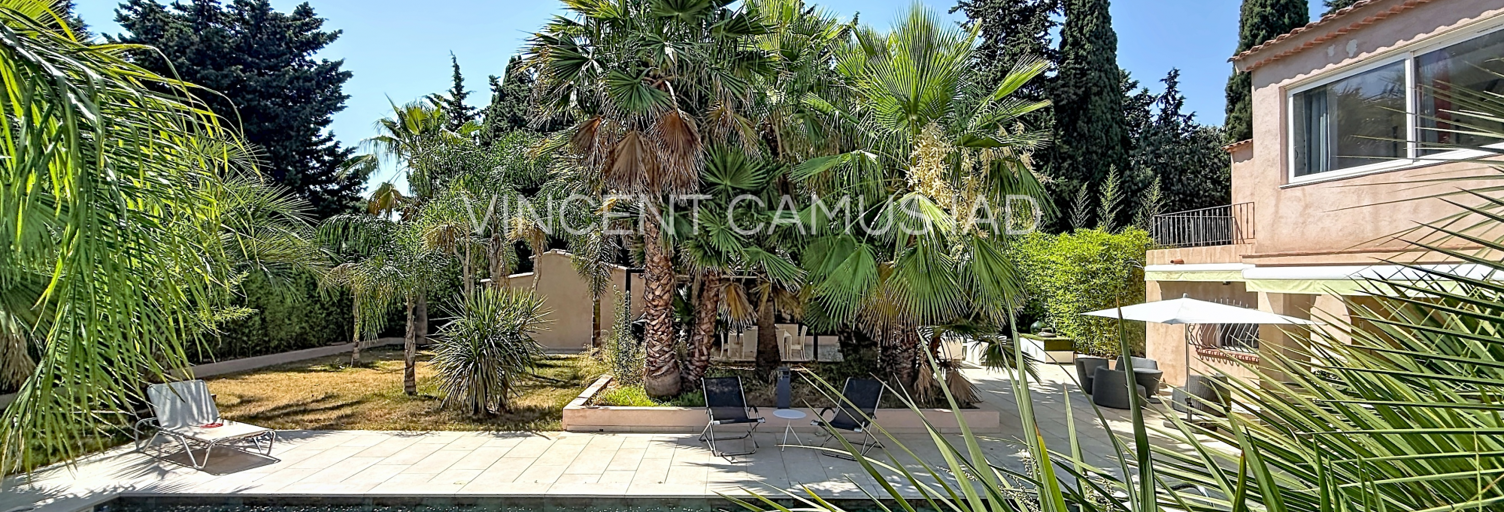 Maison 6 Pièces 243 m² à vendre à Sanary-sur-Mer (83110)
