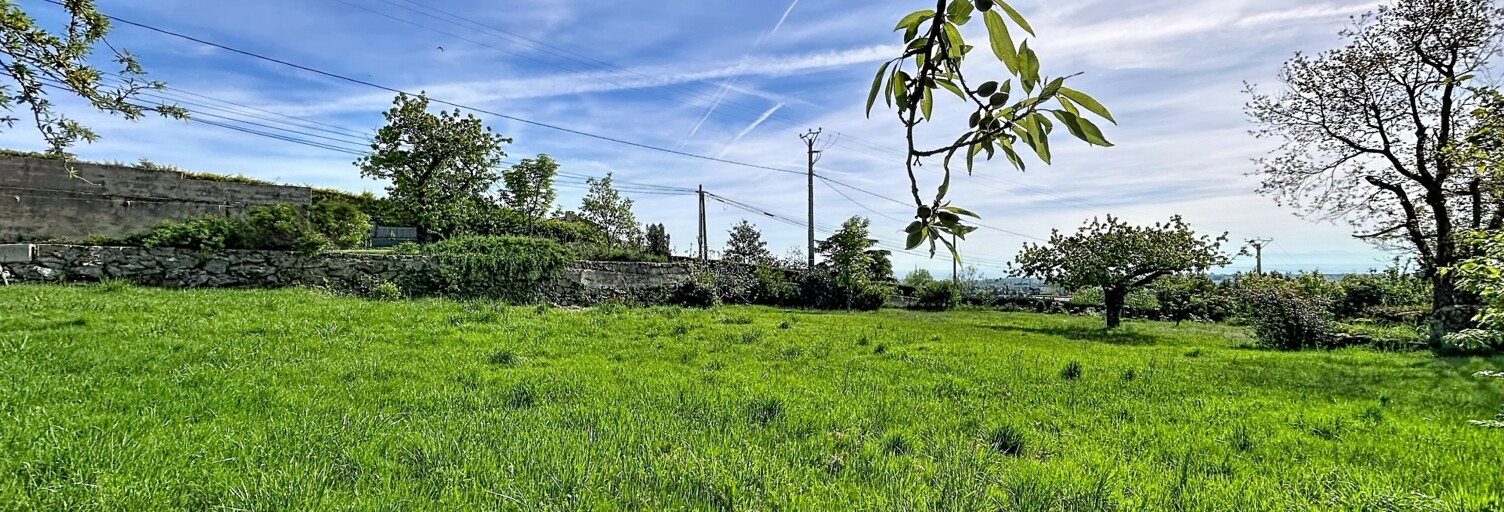 Terrain  681 m² à vendre à Peaugres (07340)