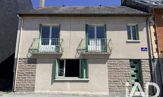 Immeuble  160 m² à vendre à La Courtine (23100)