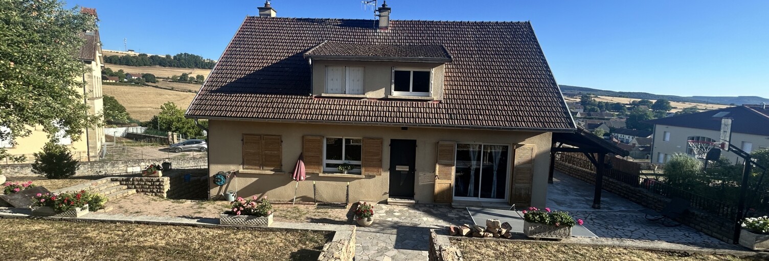 Maison 6 Pièces 195 m² à vendre à Curgy (71400)