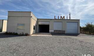 Commerce  558 m² à louer à Doué-en-Anjou (49700)