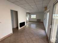 Location Hangar 558 m&sup2; — photo 4