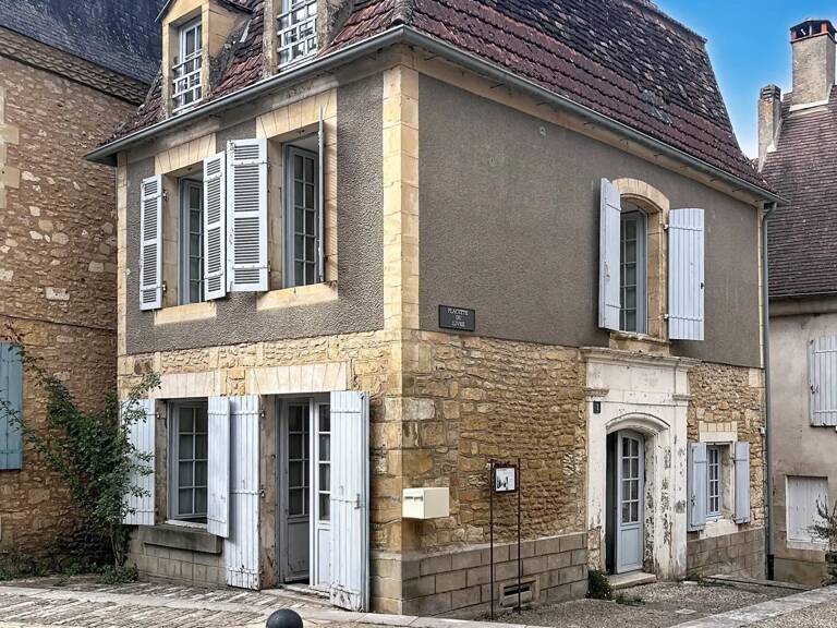 Maison a louer centre village — photo 1