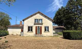 Maison 6 Pièces 168 m² à vendre à Ruffec (16700)
