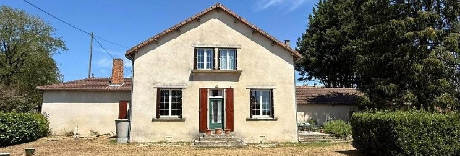 Maison 6 Pièces 168 m² à vendre à Ruffec (16700)