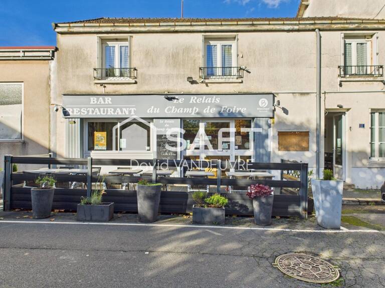Local rare en centre-ville avec fort potentiel. — photo 1