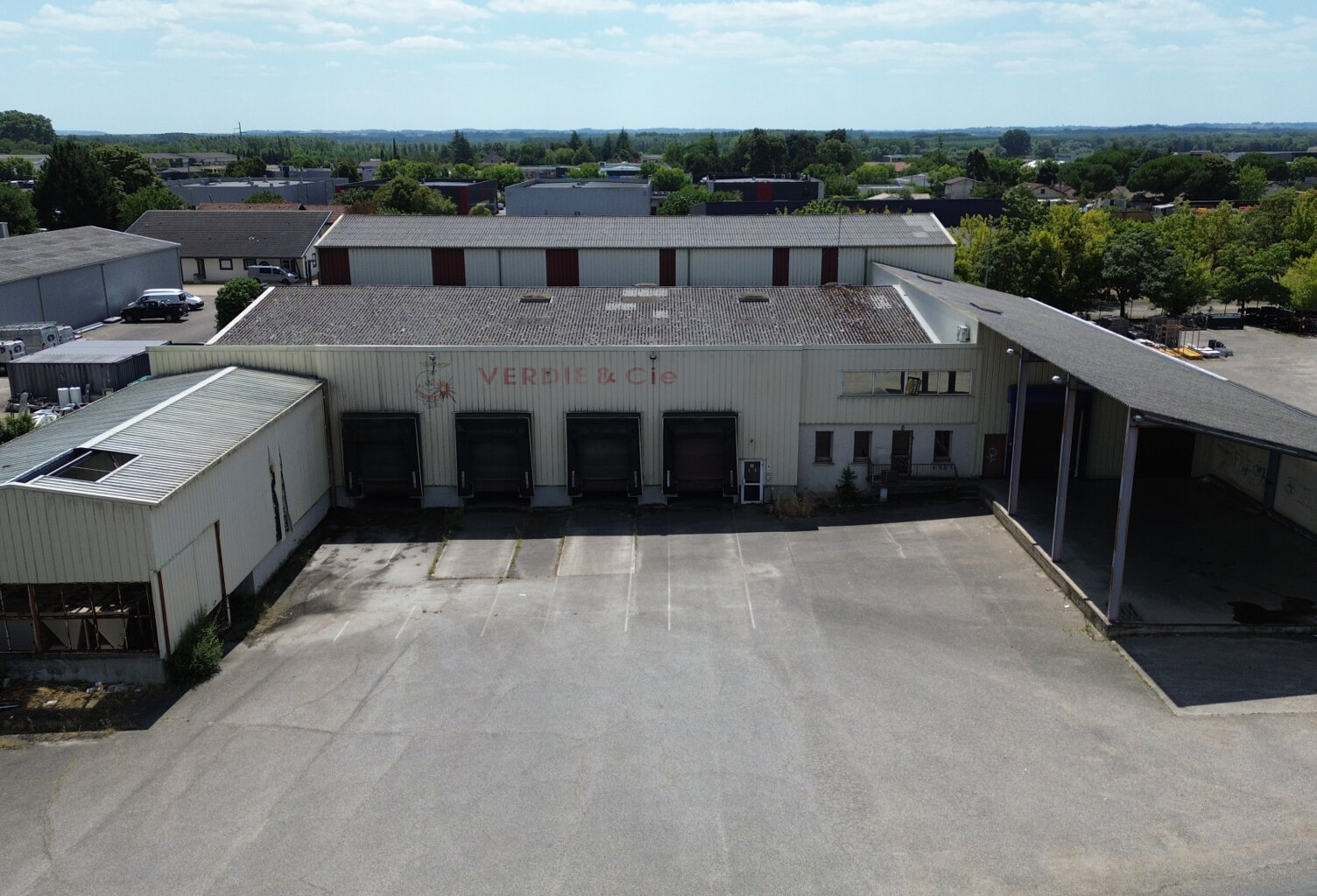 À vendre   Bâtiment professionnel à Marmande — photo 1