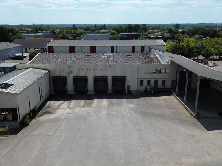 À vendre   Bâtiment professionnel à Marmande — photo 1